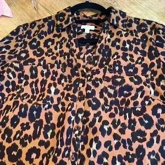 Talbots Womens Animal Leopard Print Button Front Polyester Shirt Size Small - Picture 7 of 8